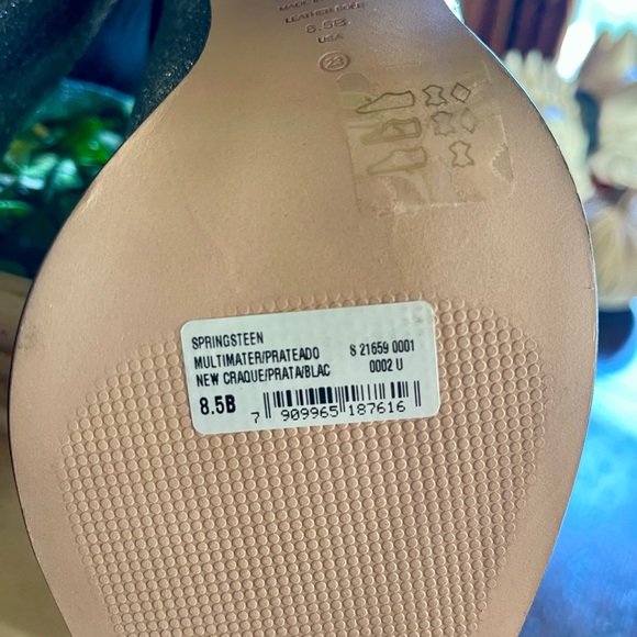 Schutz metallic silver boots - new, never worn.  Size 8-1/2 - Picture 5 of 8